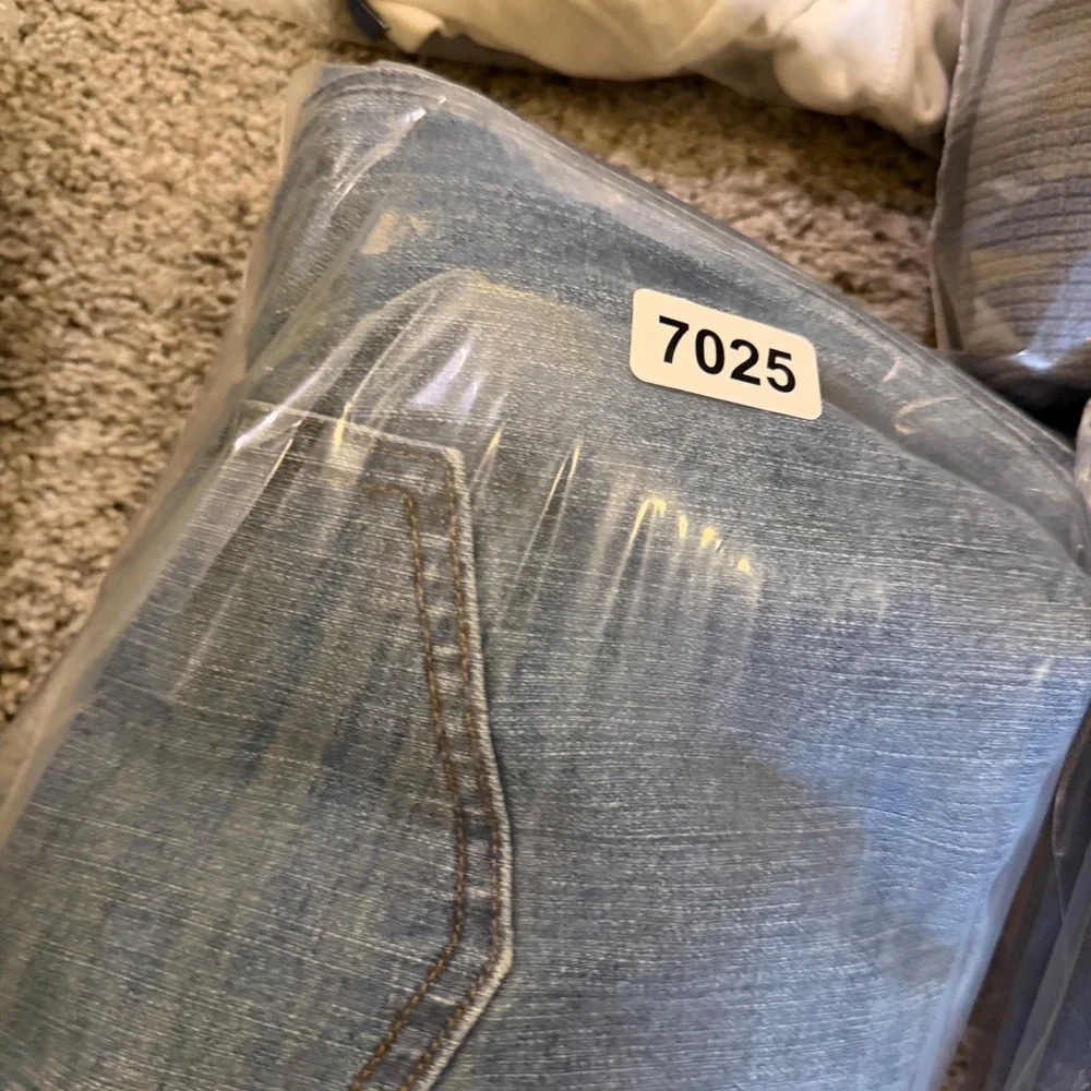 Duluth Trading‎ Co Flex Ballroom Jeans Mens 42x30 Relaxed Fit Blue Light Wash